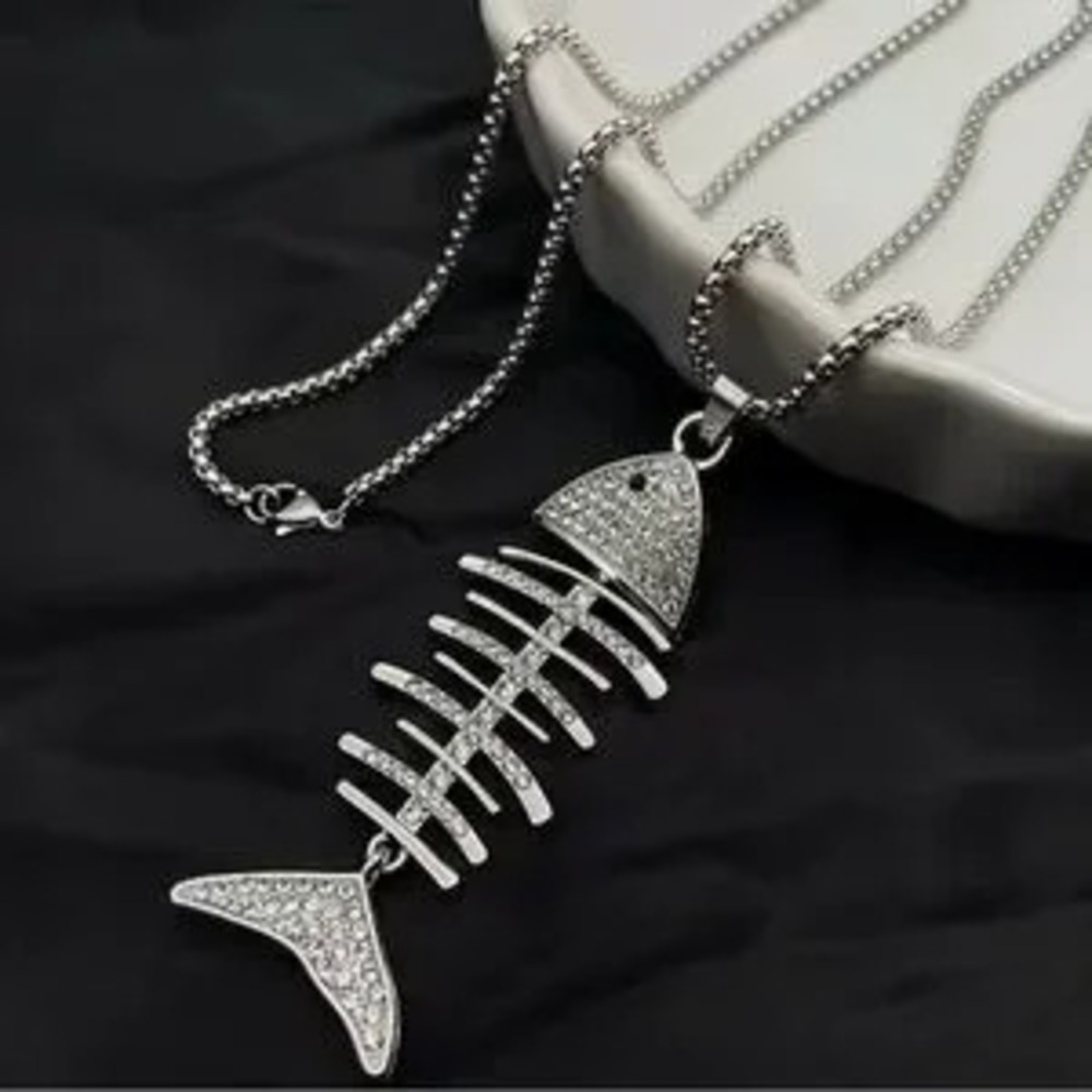 Fish Bone Necklace Inlaid Rhinestone Fishtail Pendant Necklace Men's Women's 22
